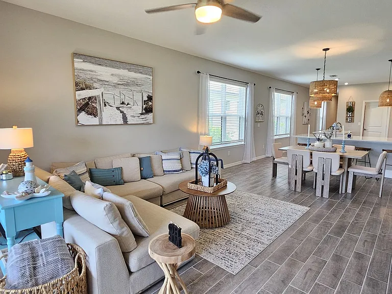 15285 Shady Palms Ln — Photo 27
