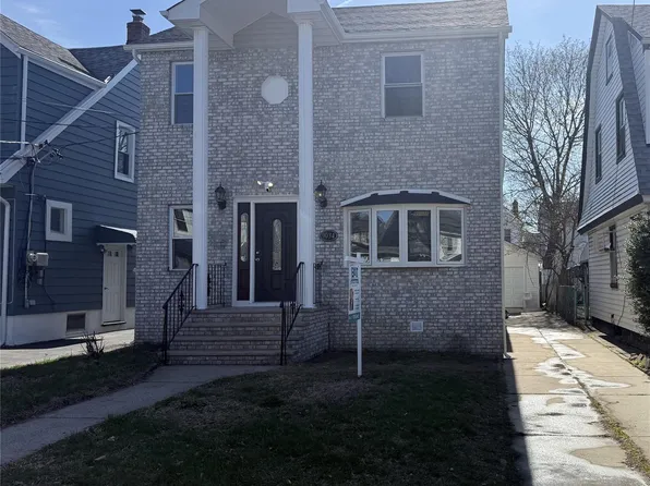 90-34 205th Street, Hollis, NY 11423