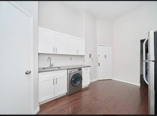501 1/2 W 43rd St #W1, New York, NY 10036