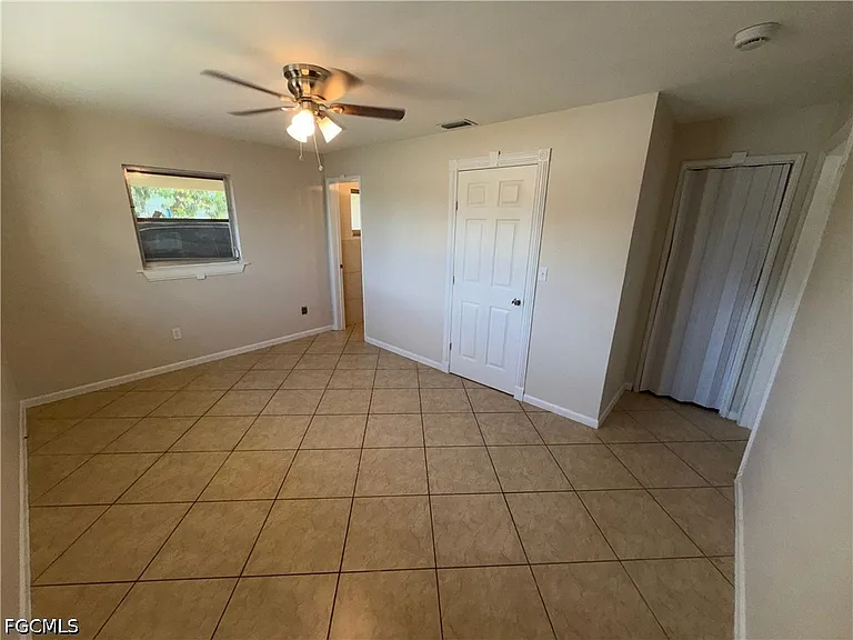 1101 Leeland Heights Blvd E — Photo 19
