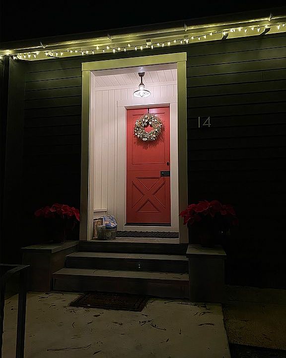 1st image of 14 Glen Dr