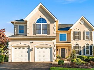 43750 Carson Ct, Ashburn, VA 20147