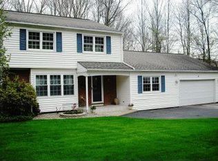 18 Chatfield Pl E, Painted Post, NY 14870