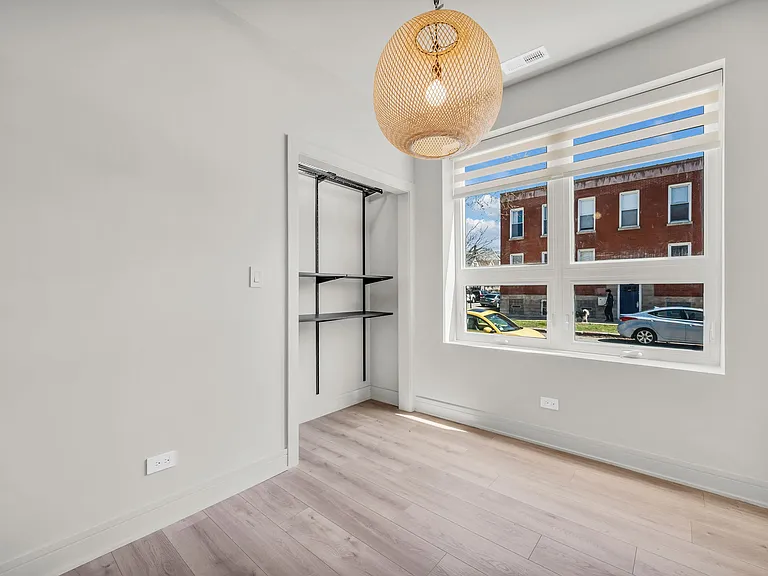3701 W Dickens Ave #1 — Photo 7