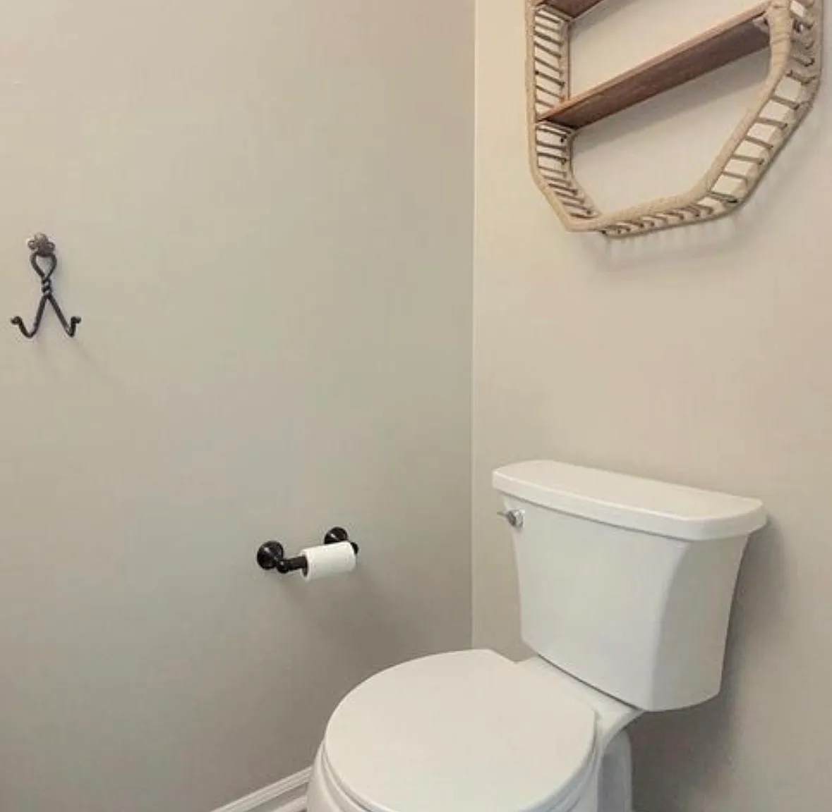 2 bed, 1.5 bath, 1200 sqft, $2,500 — Photo 3