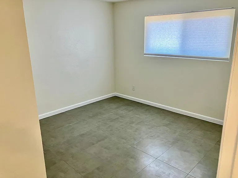 8957 Harness St — Photo 13