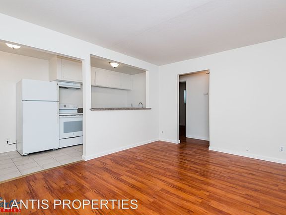 4th image of 3568 Agate Dr APT 03