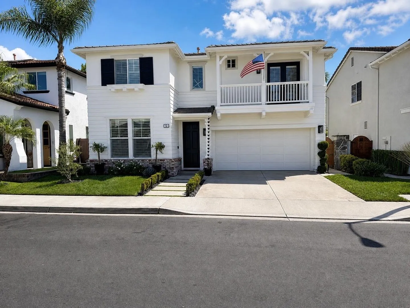 Stunning Detached Single Family Home In The Heart Of Aliso Viejo! — Photo 2
