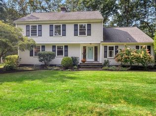 29 Adams Ln, Wayland, MA 01778