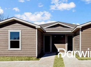 409 County Line Rd #A, Mabank, TX 75147