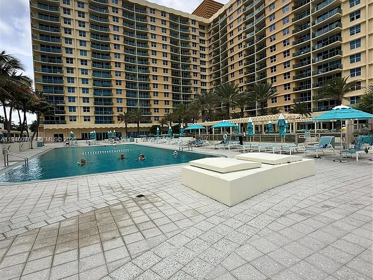 2501 S Ocean Dr #507 — Photo 3