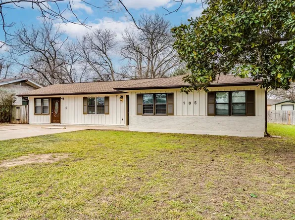 105 Maynard St, Bastrop, TX 78602