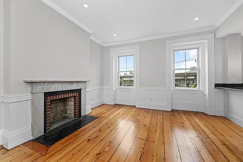 76 Washington St #2 Photo 1