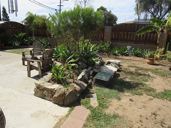 4th image of 1645 Klauber Ave