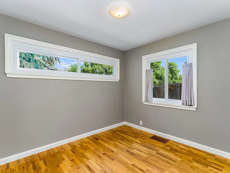 1225 Columbine Ct — Photo 13