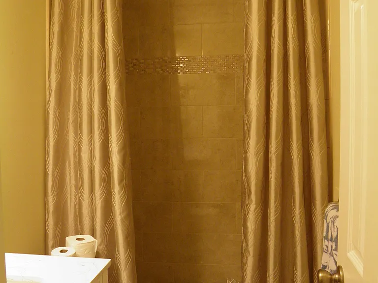 Insuite bathroom shower