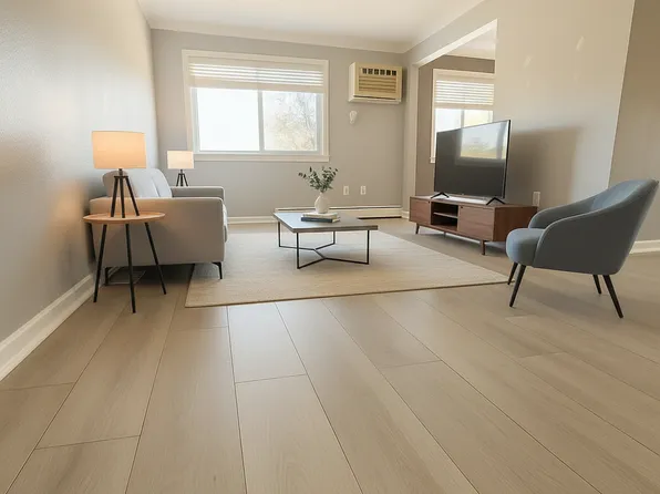 Newport Ponds, 1650 10th Ave #1624-4, Newport, MN 55055