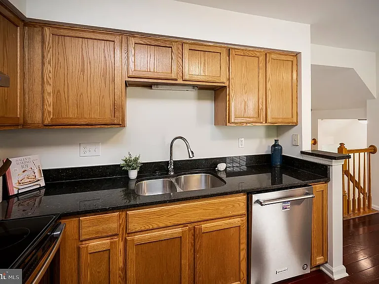 11209 Gander Ct — Photo 15