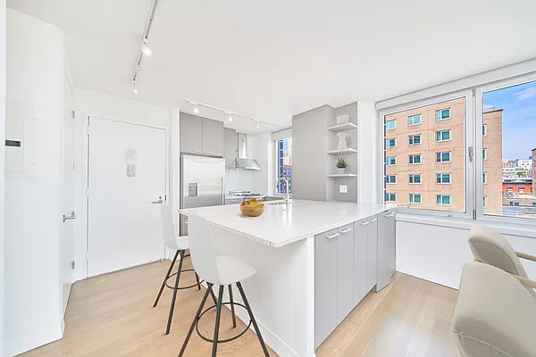 Rented by Living New York | media 15