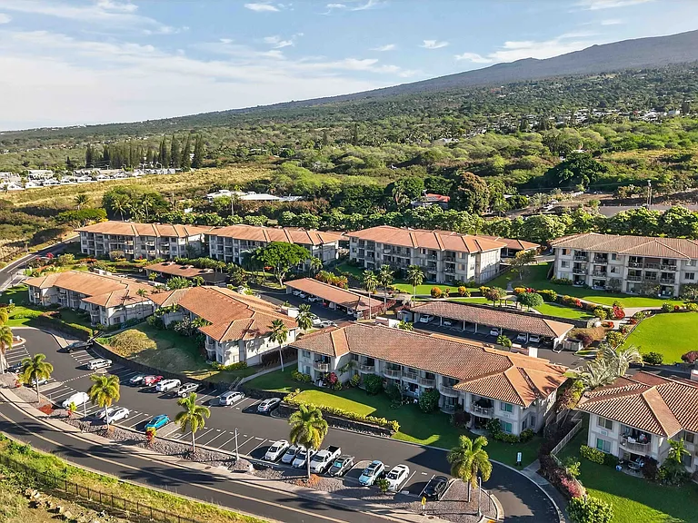 Hualalai Rd — Photo 25