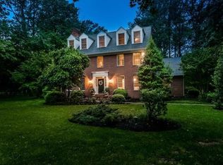4 Chilhowie Ct, Cockeysville, MD 21030