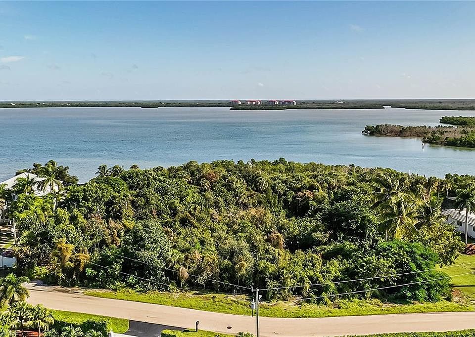2nd image of 849 Caxambas Dr Lot 30