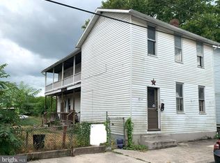 456 Columbia St, Cumberland, MD 21502