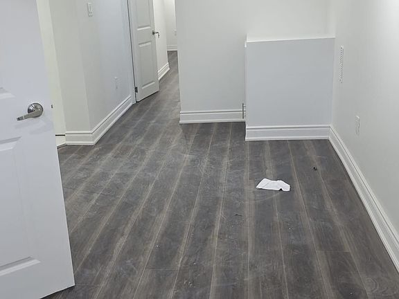 3rd image of 28 Bagnell Cres #Basement