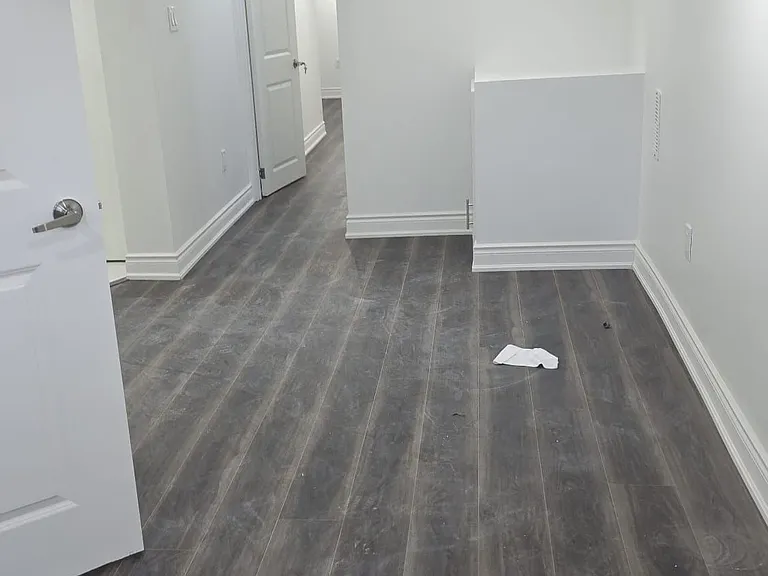 28 Bagnell Cres #BASEMENT — Photo 3