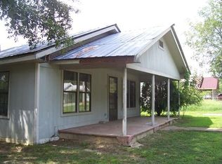 61 3rd St NE, Arab, AL 35016