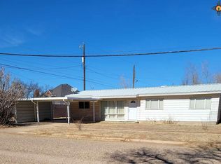 904 Avenue P, Eunice, NM 88231