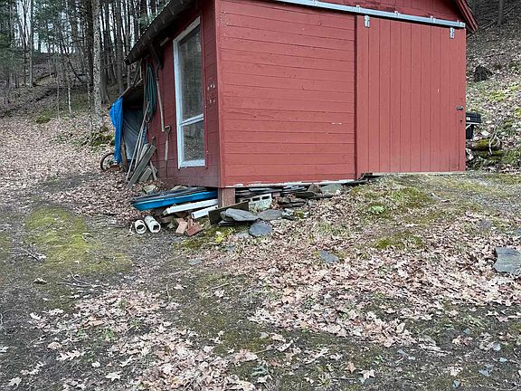 4th image of 45 Rocky Ridge Road
