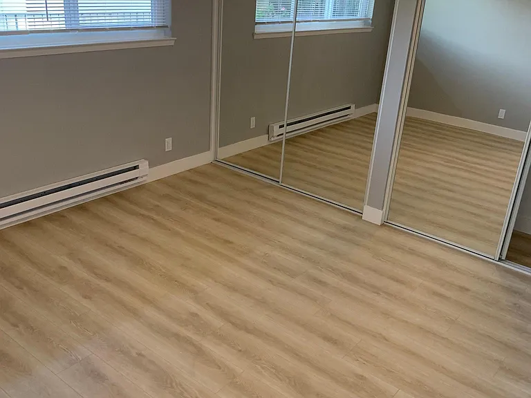 836 Walnut St #21 — Photo 10