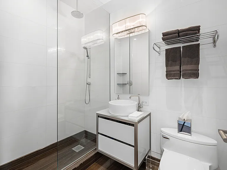 310 E 53rd St #16C — Photo 10