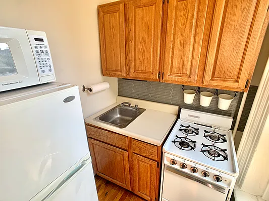 Rented by Prospect Heights Realty, Corp. | media 18