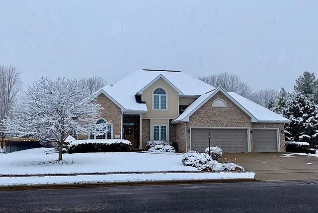 6 Pin Oak Ct photo 1