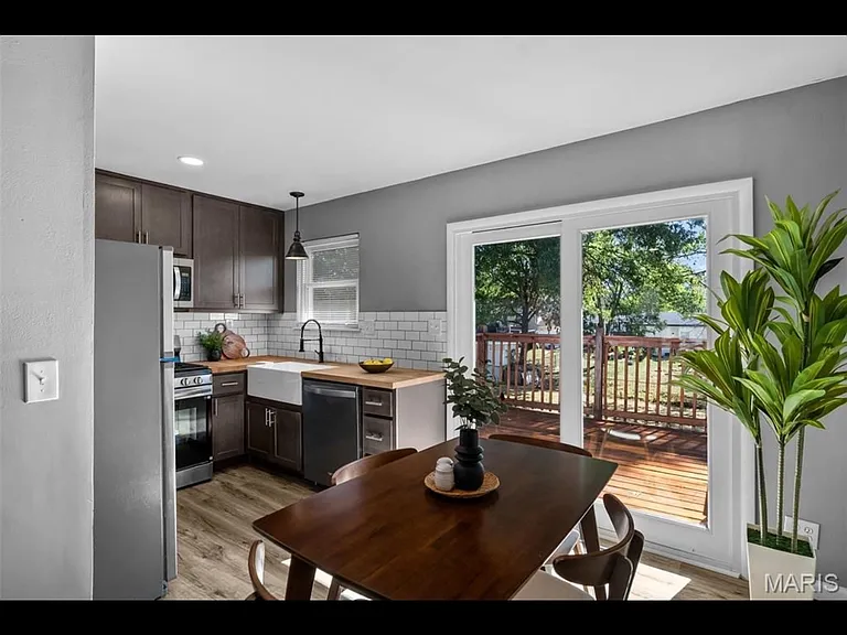 1564 Codorniz Ln — Photo 30