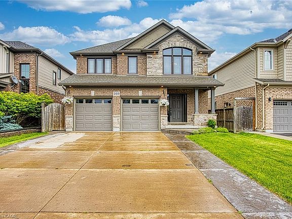 2nd image of 269 Cardinal Cres