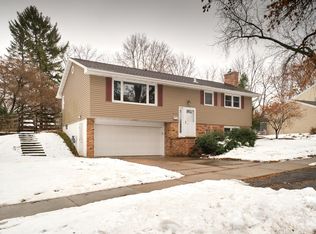 2526 6th Ave NW, Rochester, MN 55901