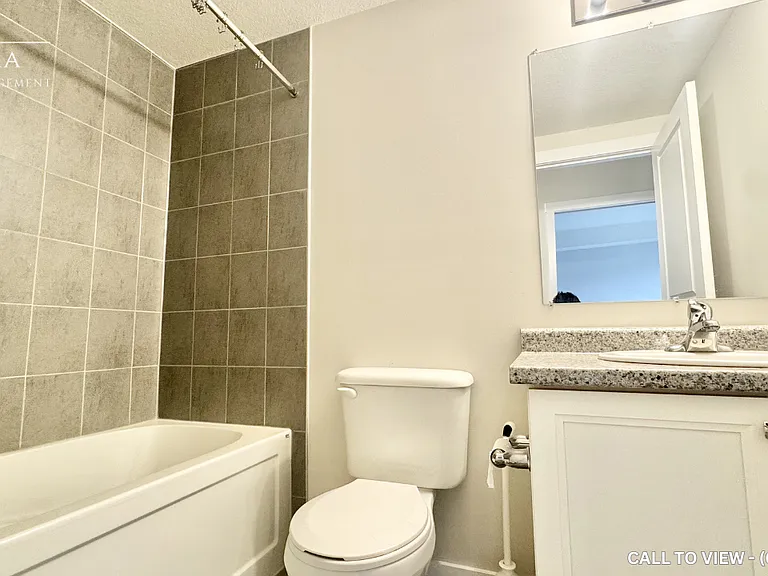 170 Rochefort St #F — Photo 6