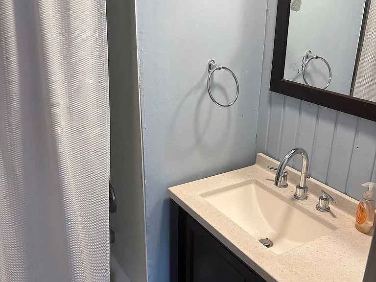 475 Landis Ln — Photo 10