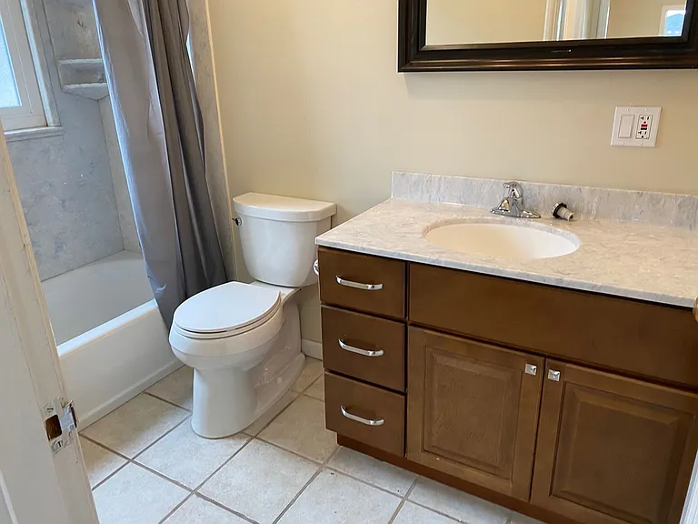 619 Poirier St — Photo 24