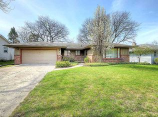 3727 Tennessee Dr, Rockford, IL
