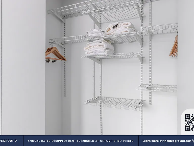 Walk-in Closet