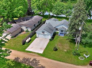 17119 5th St, Barryton, MI 49305