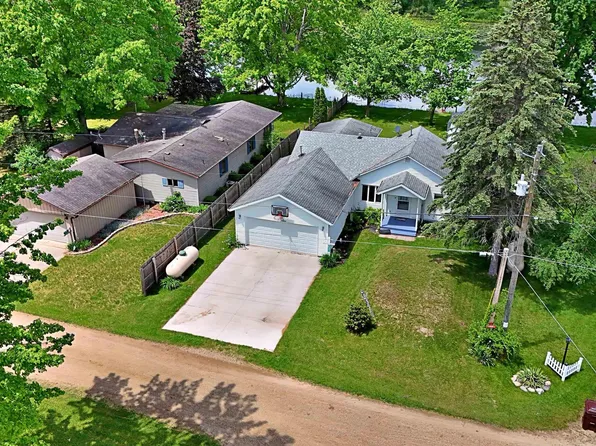 17119 5th St, Barryton, MI 49305