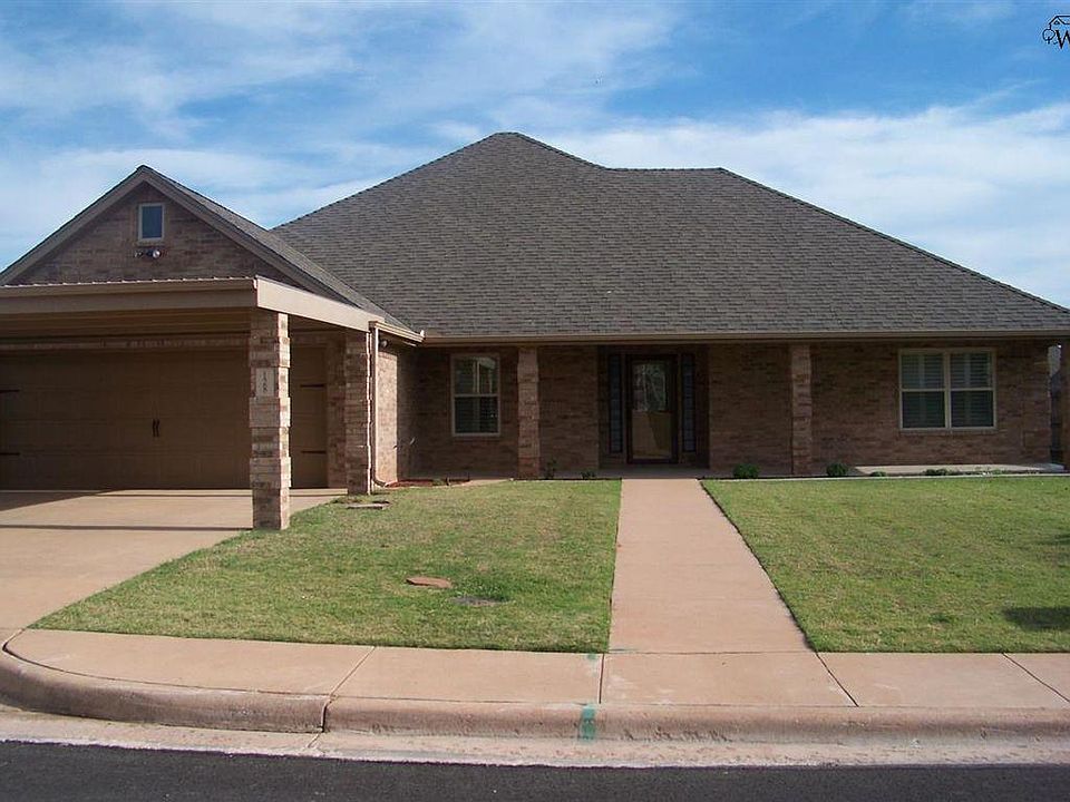 1st image of 128 Park Place Cir