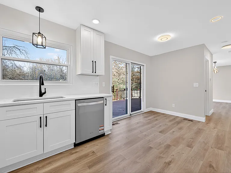 1447 Pepperdine Ct — Photo 17