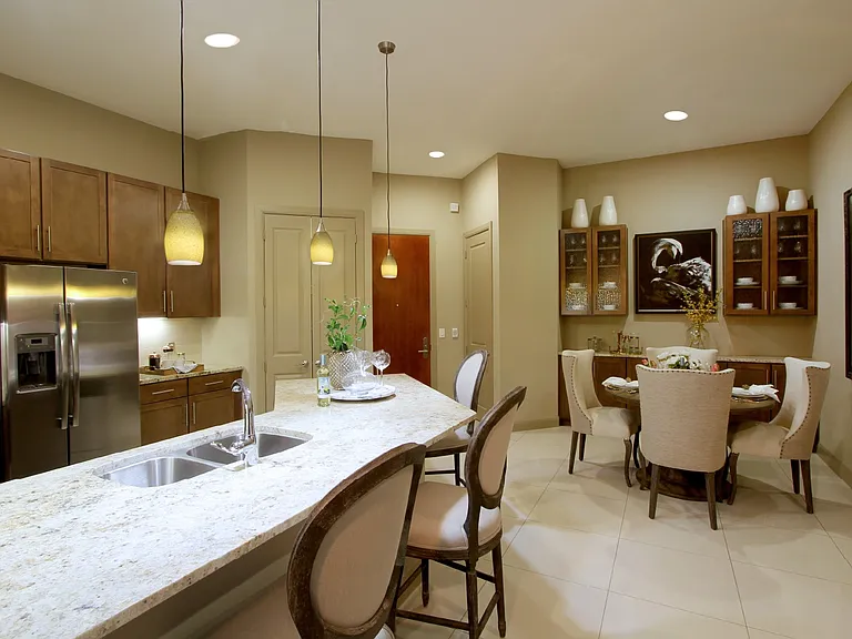 Tuscany Walk Apartments — Photo 31