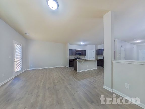 2nd image of 3303 Lowland Dr